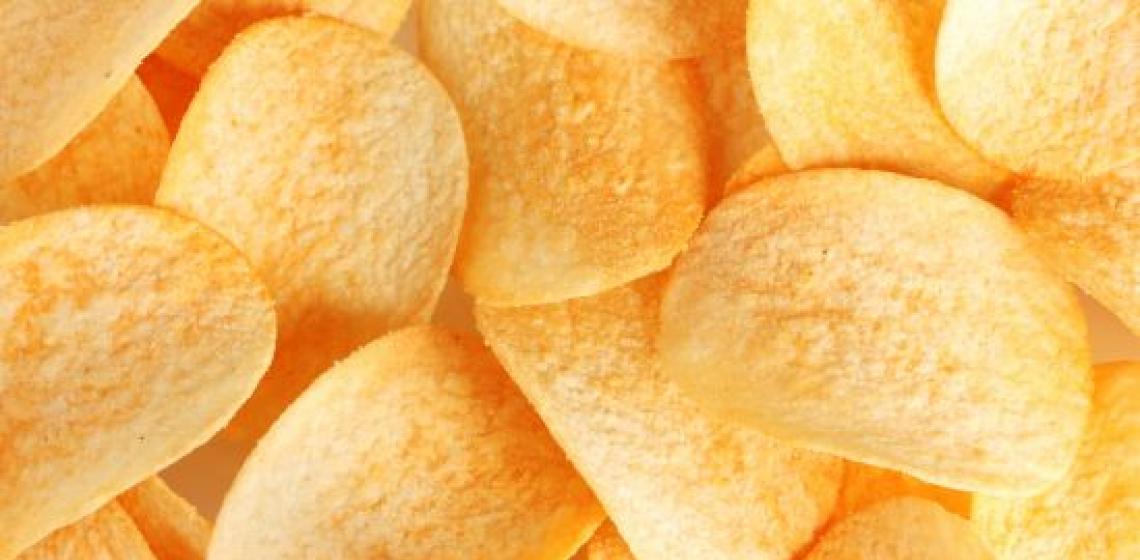 Keripik: sejarah penciptaan Keripik kentang mulai diproduksi pertama kali
